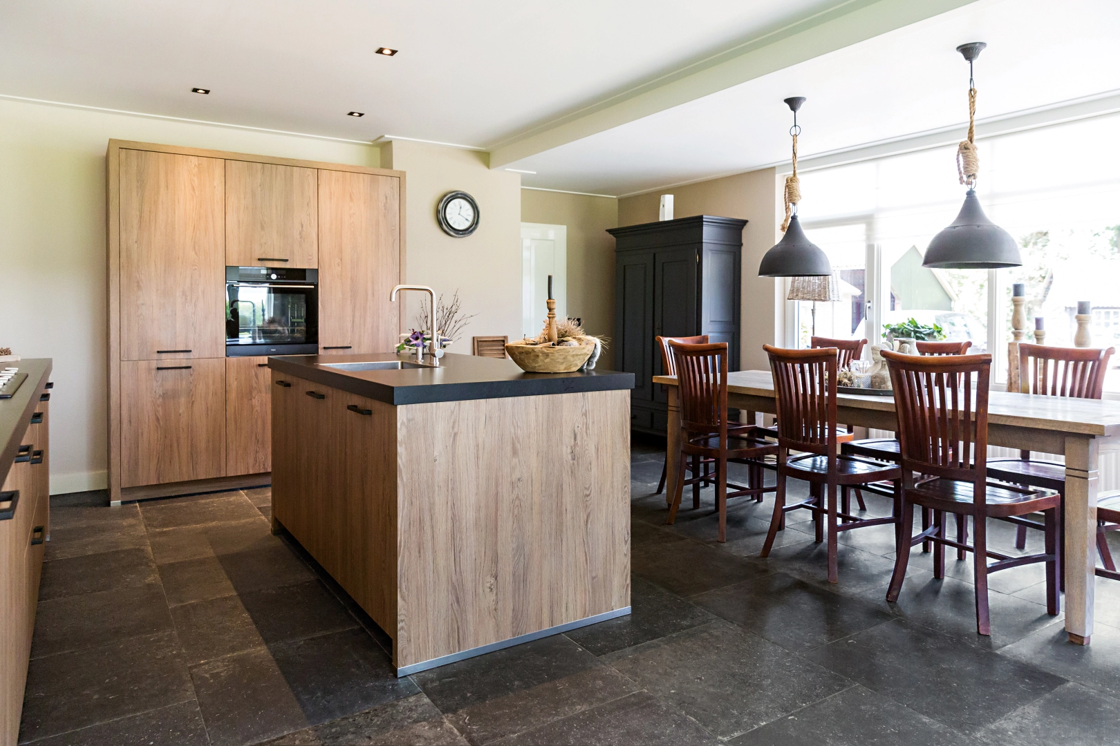 Isla Tiles Stone Pit | Dimora