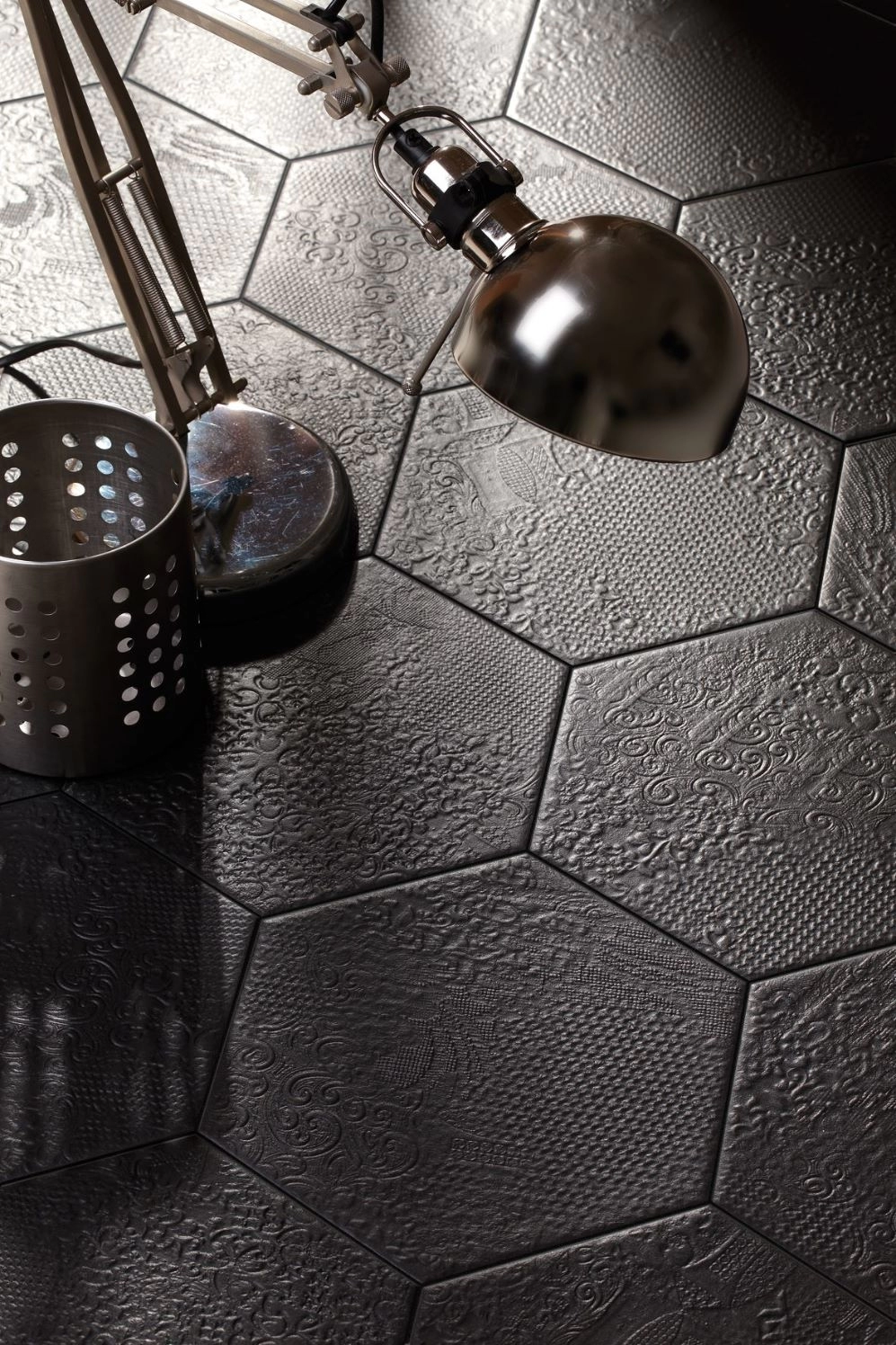 Codicer Milano, Stone