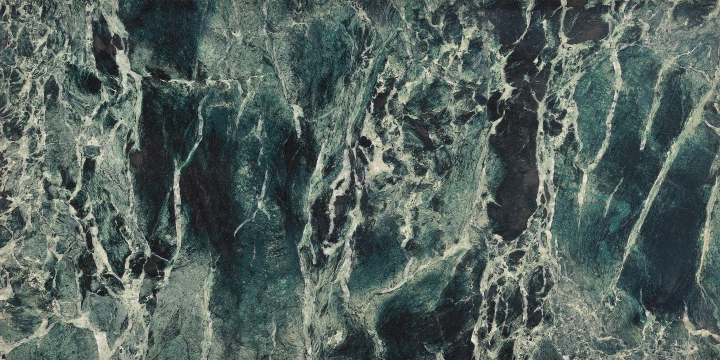 Sound Of Marbles M4718LR - Verde Intenso, Levigato, 74x148cm, 9.00mm, Rectified