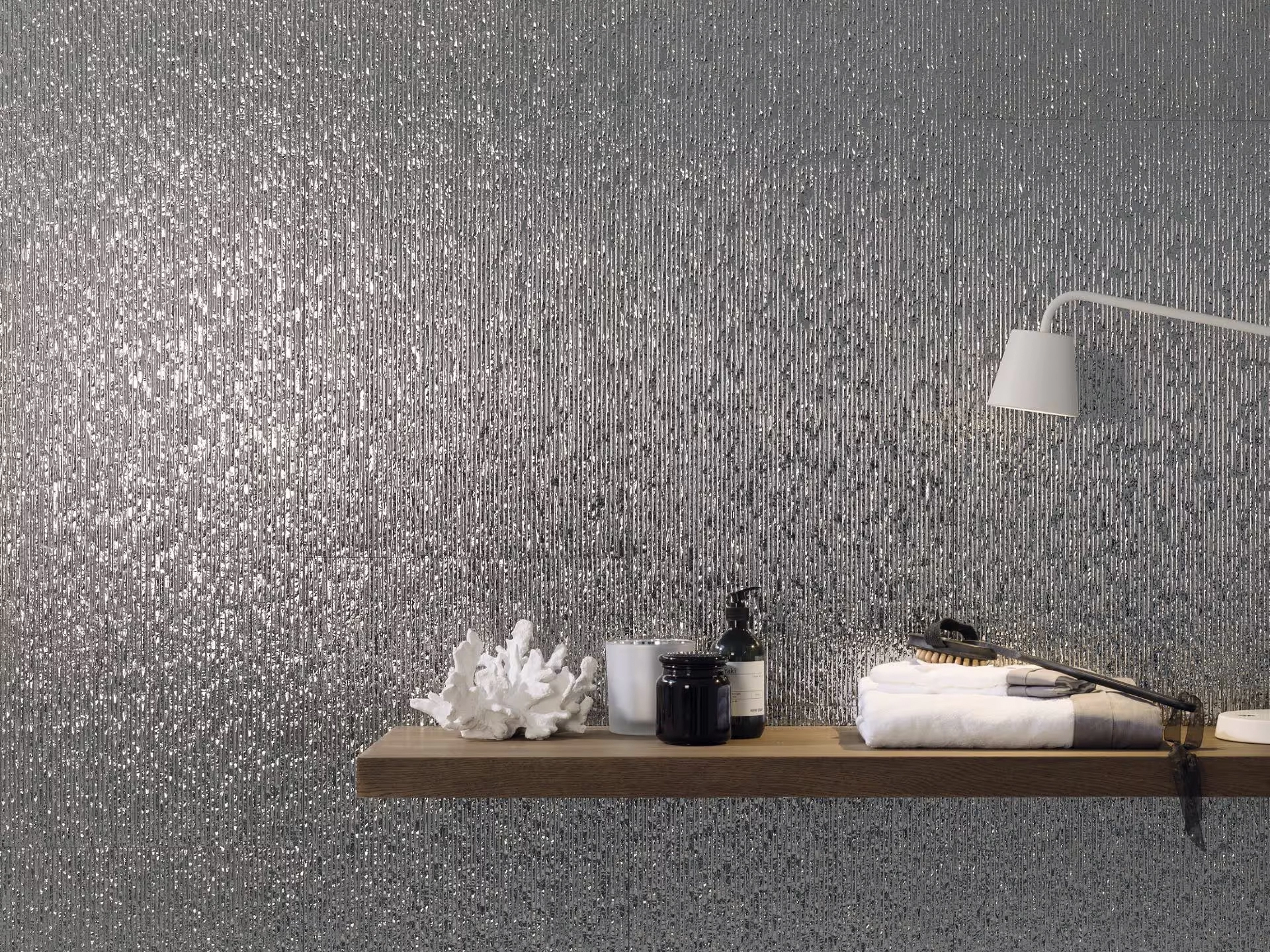 Porcelanosa Columbia, Metal