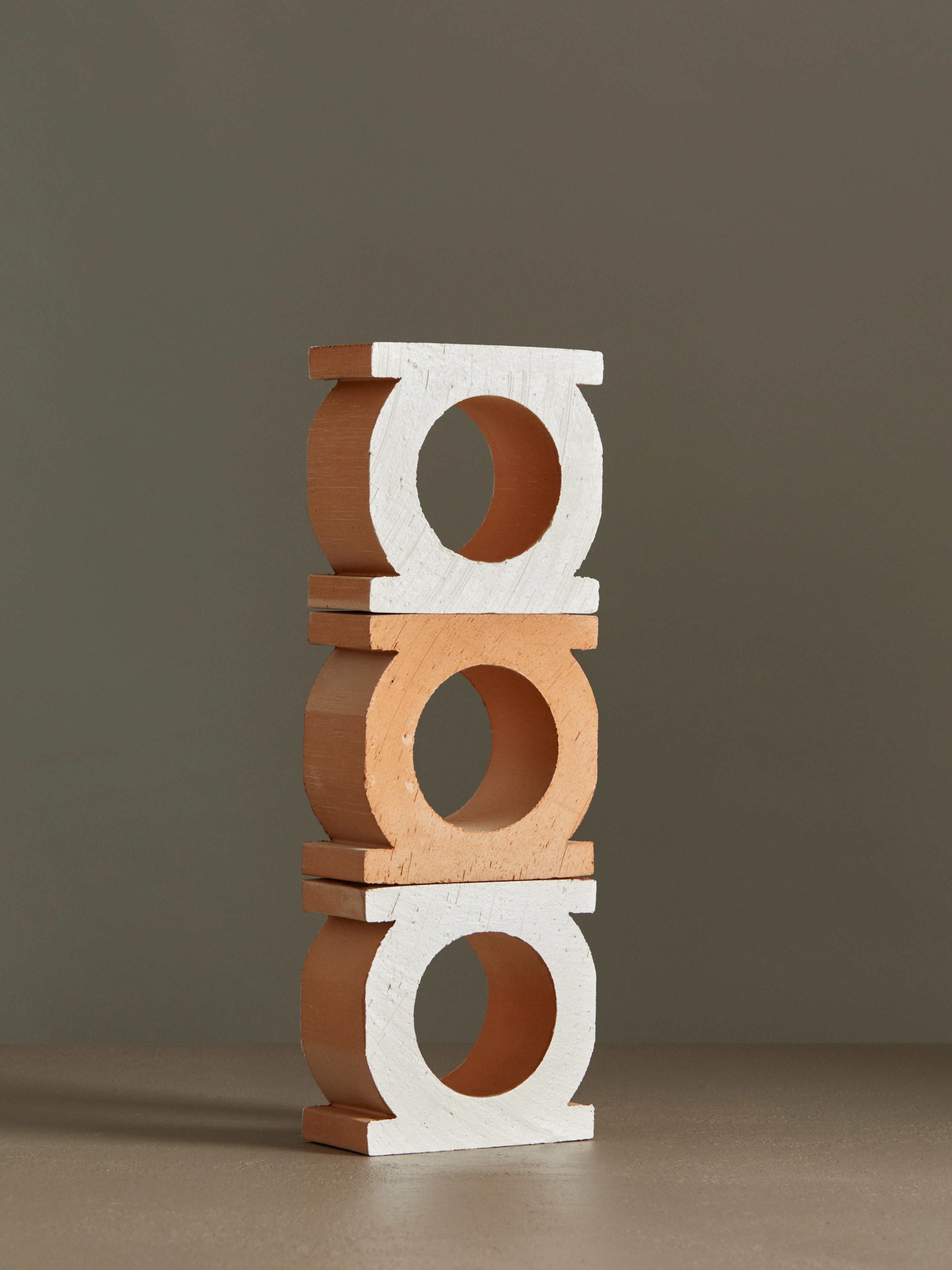 Mutina Jali, Brick
