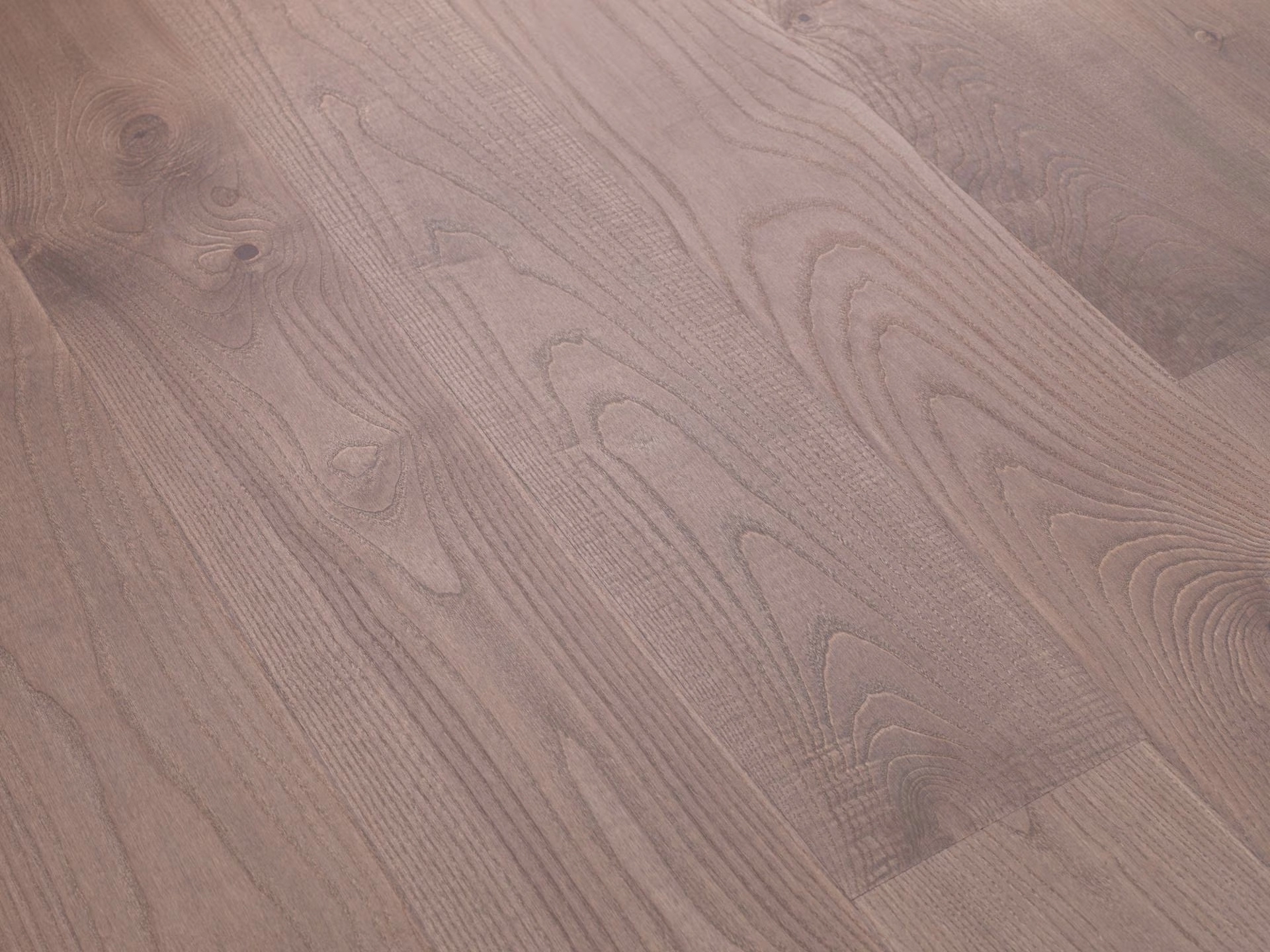 L'Antic Colonial Lutier, Wood